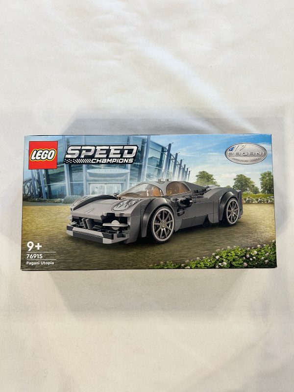 LEGO Pagani Utopia