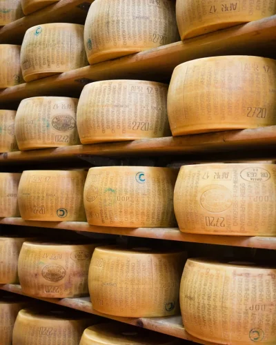 caseificio-parmigiano-reggiano-005